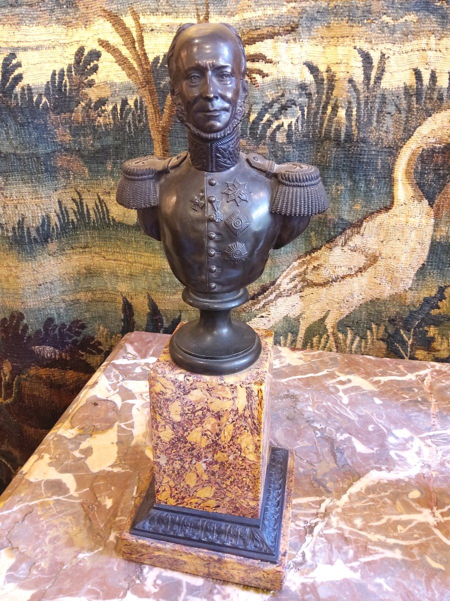 Buste En Bronze Et Marbre D époque Restauration